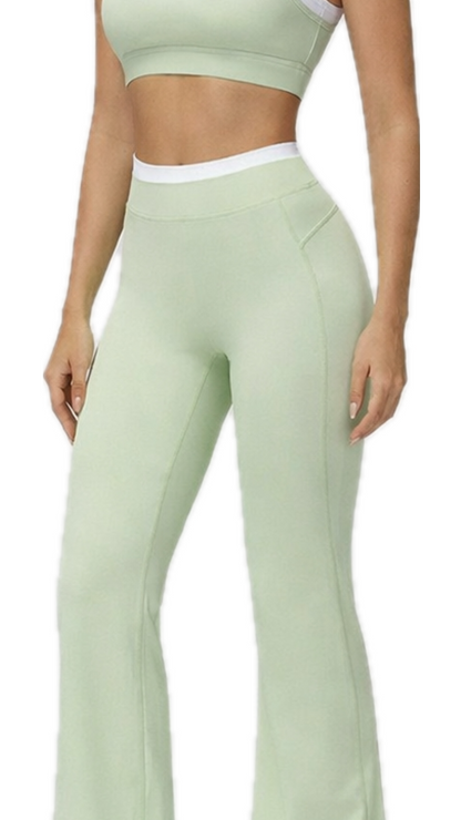 Beata Flared Leggings | High Waisted